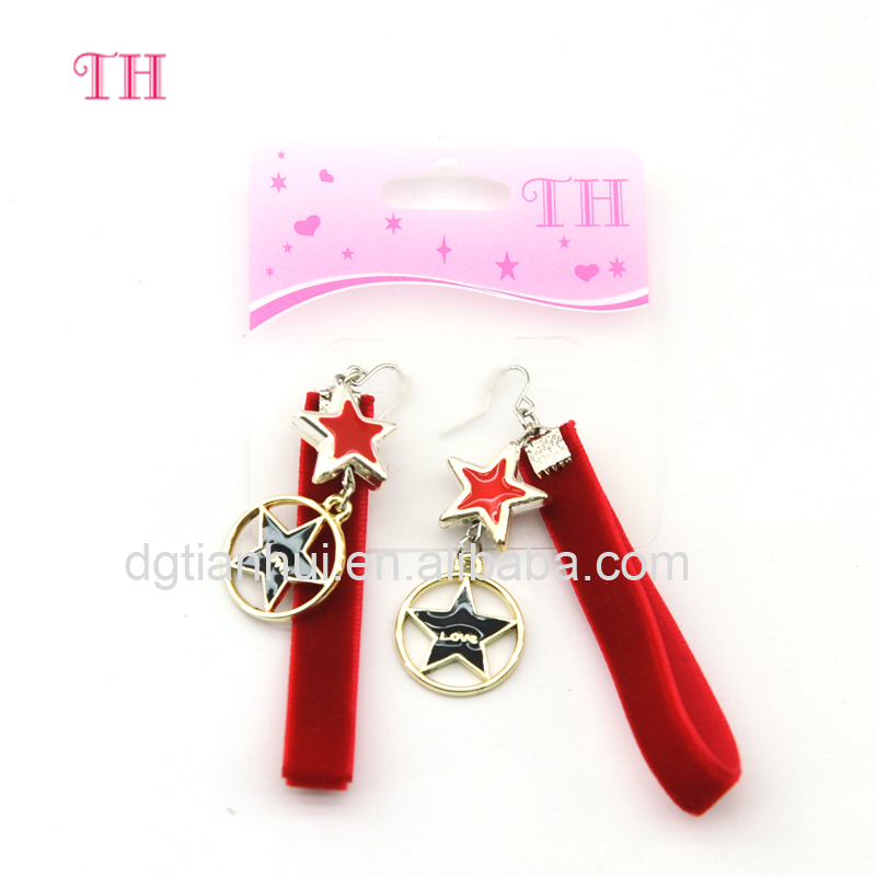 Earring 