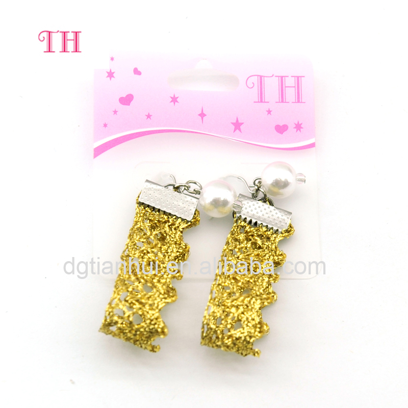 Earring 