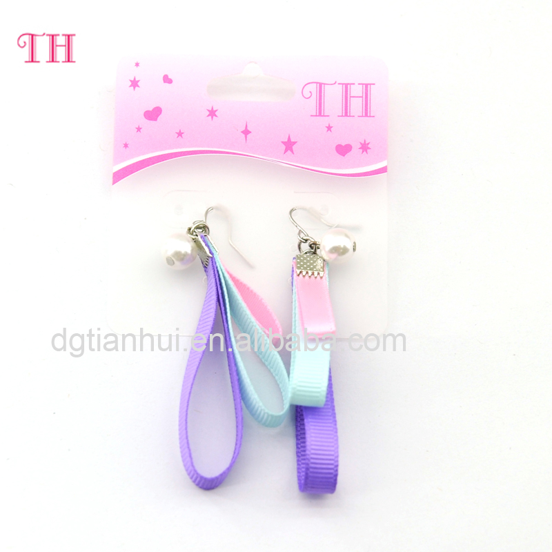 Earring 