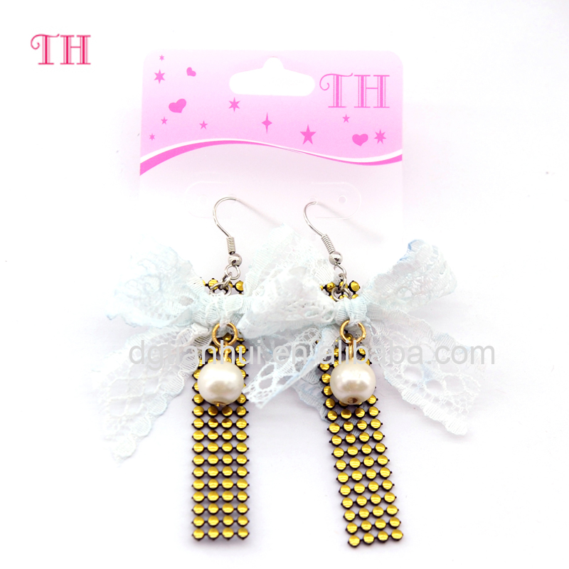 Earring 
