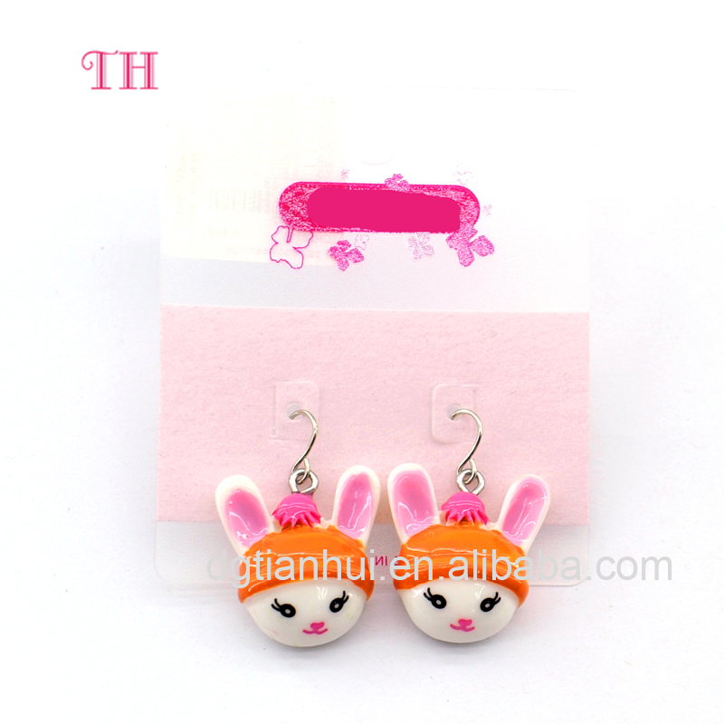 Earring 